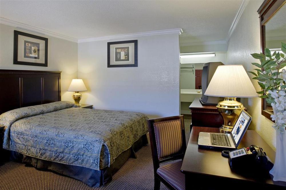 Dream Inn Фресно Номер фото